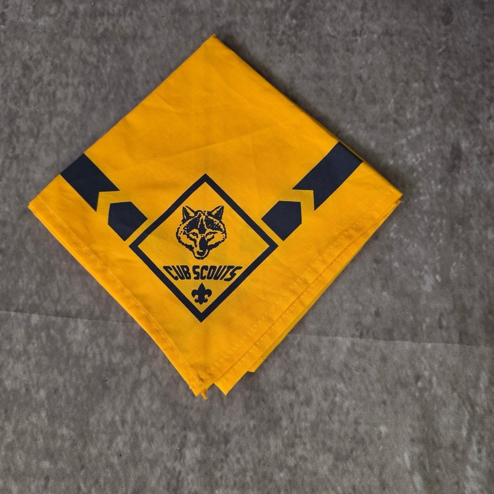 Vintage BSA Cub Scout Yellow Gold Wolf Neckerchief